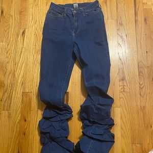 MINAA MONROE STACKED HIGHWAISTED JEANS SIZE LARGE